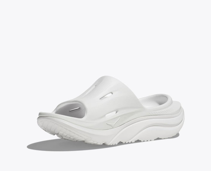 Hoka Ora Recovery Slide 3