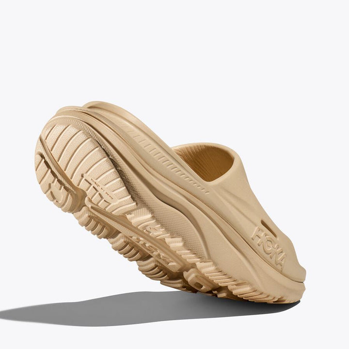 Hoka Ora Recovery Slide 3