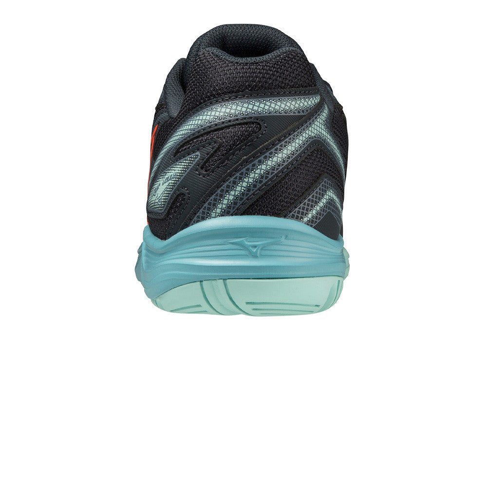 Mizuno Breakshot 4