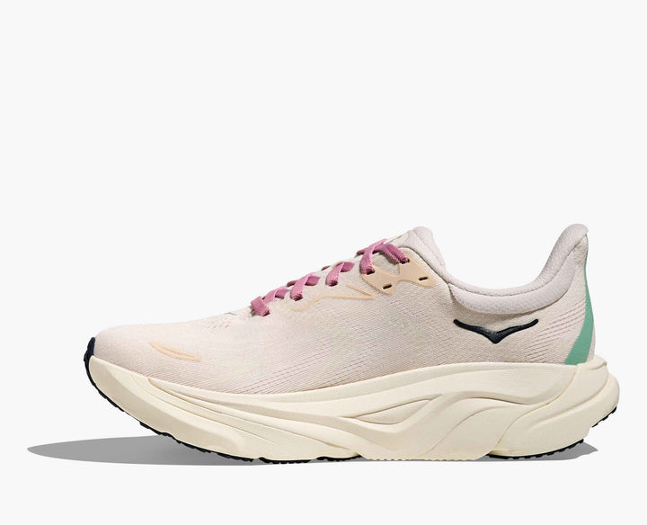 Hoka Lady Arahi 8