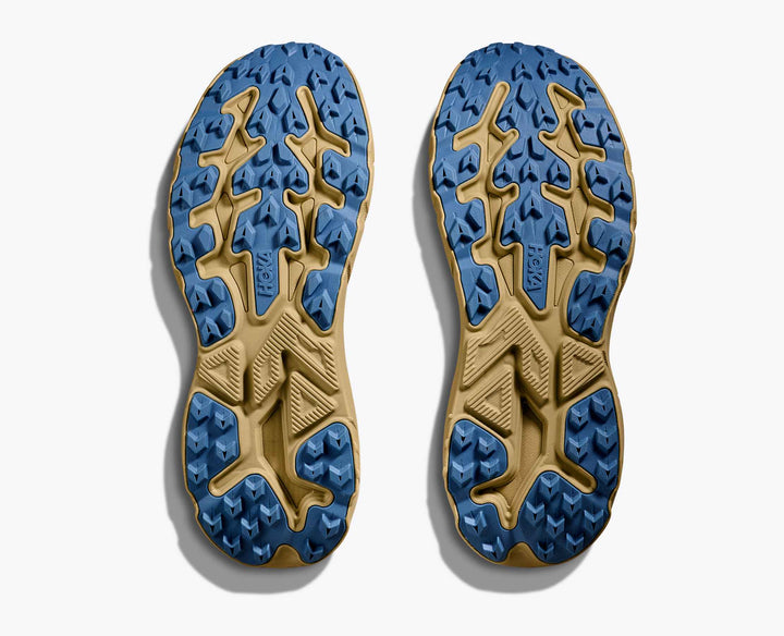 Hoka Challenger 8