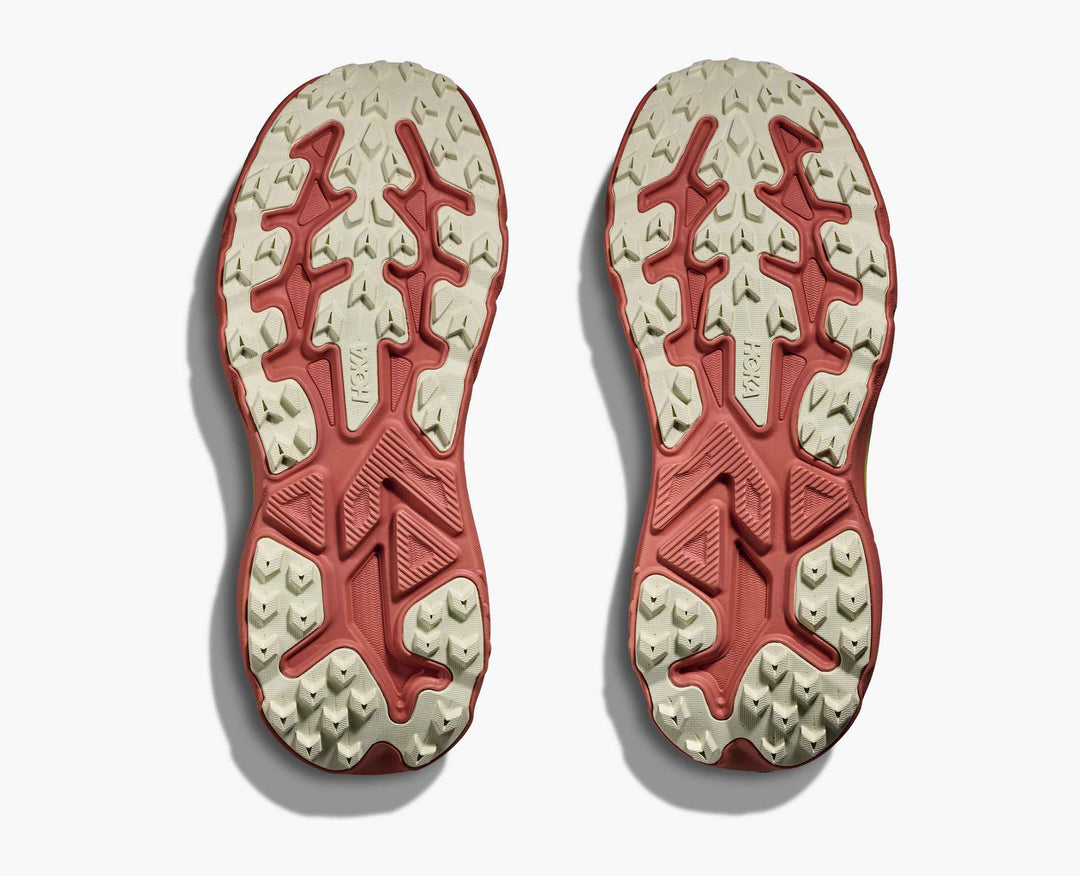 Hoka Lady Challenger 8