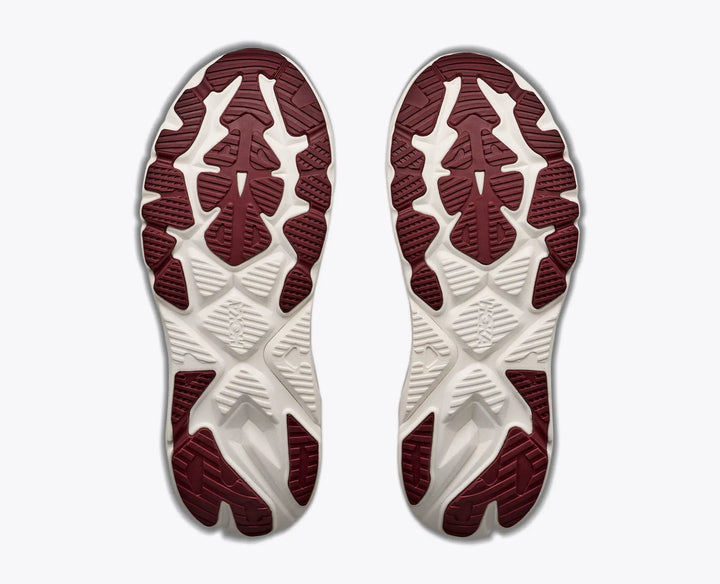 Hoka Arahi 9