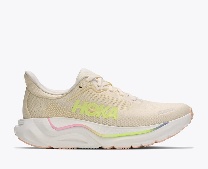 Hoka Lady Arahi 9