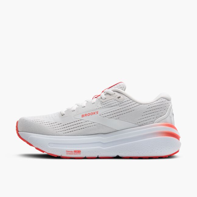 Brooks Lady Ghost Max 2