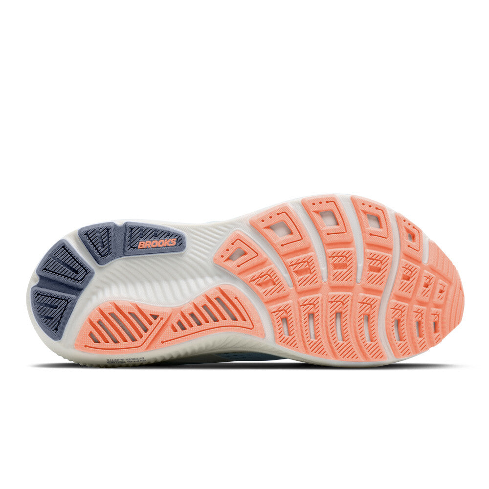 Brooks Lady Ghost 18