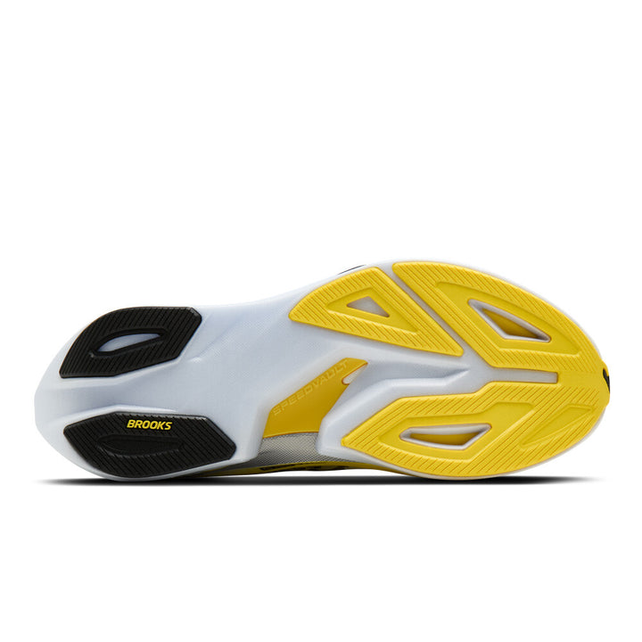 Brooks Lady Hyperion Max 4