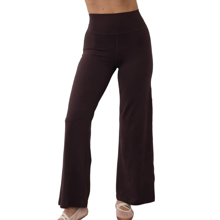 Gym + Coffee Wide Leg Legging in Mocha Bean