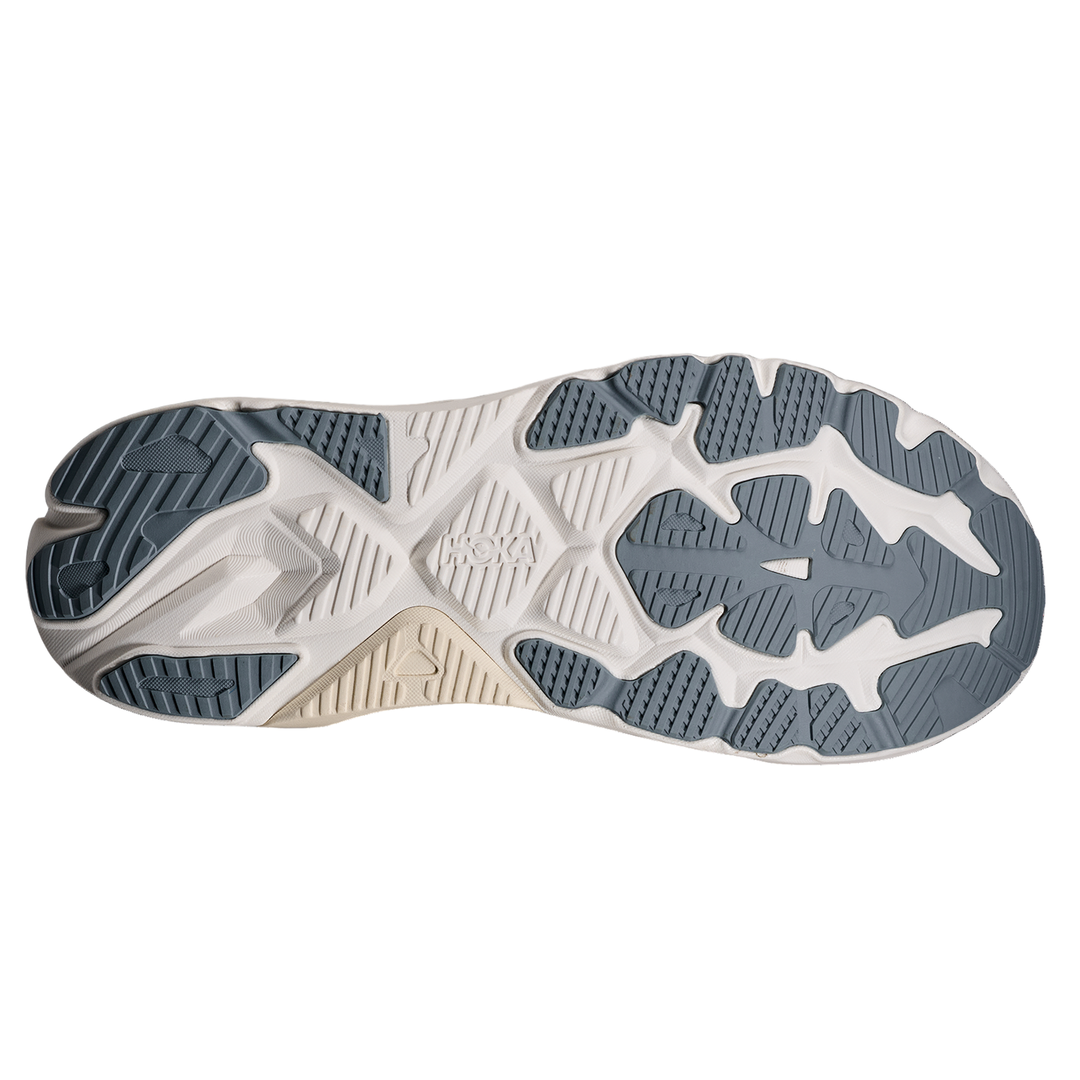 Hoka Arahi 8