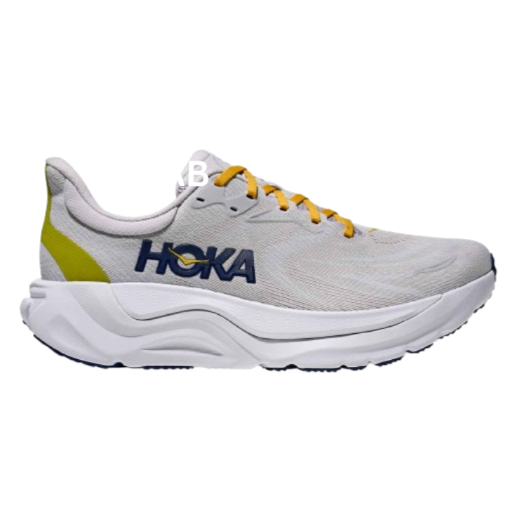Hoka Arahi 8